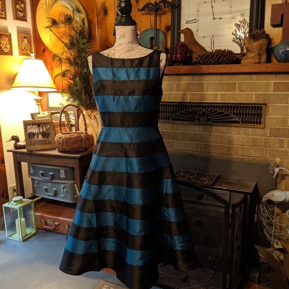 Adrianna Papell Dresses & Skirts - Adrianna papell  Dress black and turquoise blue